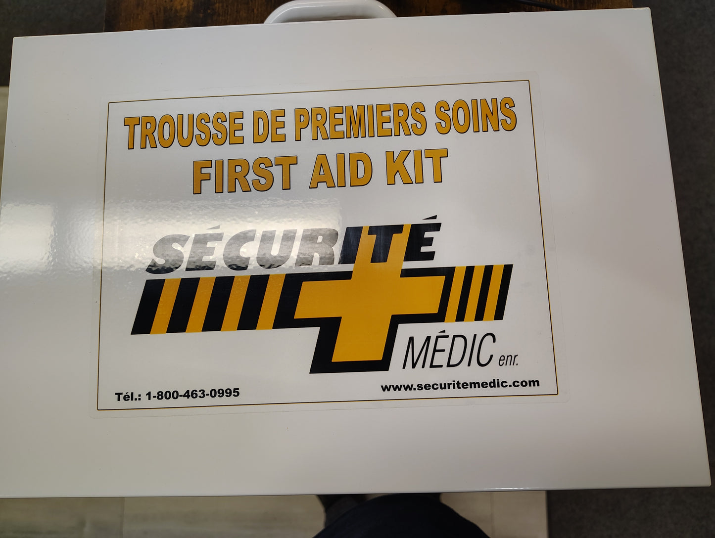 TROUSSE DE 1ER SOINS CSA TYPE 3 GRANDE BTE EN MÉTAL(51-100) 81CSA24-0007-1