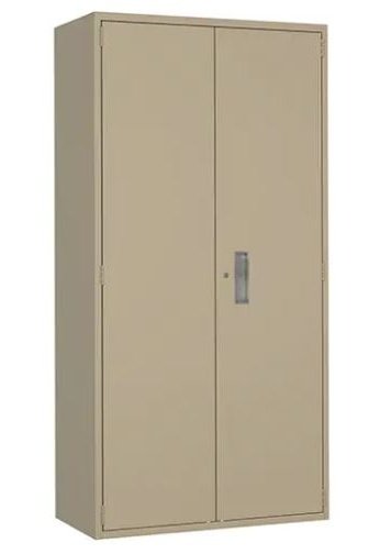 Armoire de rangements combinés